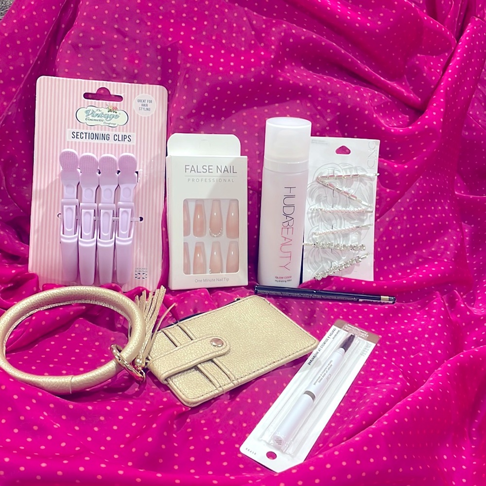 Make-up bundle